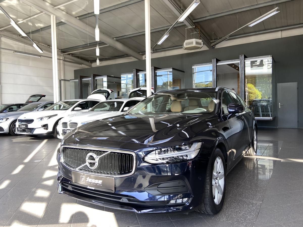 Volvo V90  D4 Momentum LED Navi RCam AHK